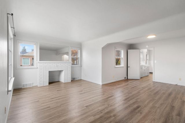 3928 N Cedar St, Spokane, WA 99205