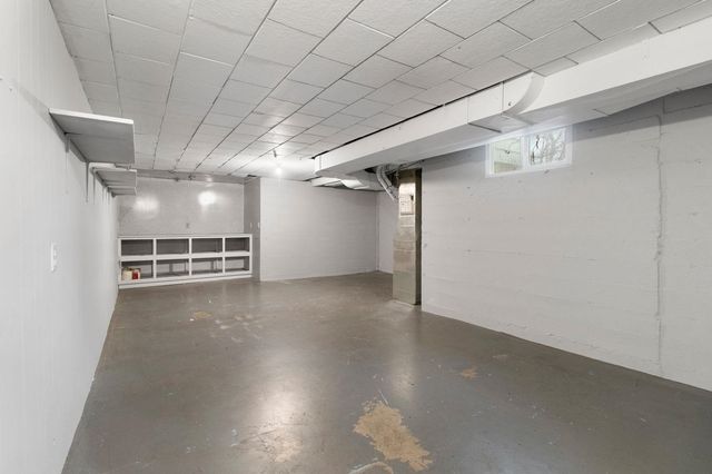 3928 N Cedar St, Spokane, WA 99205