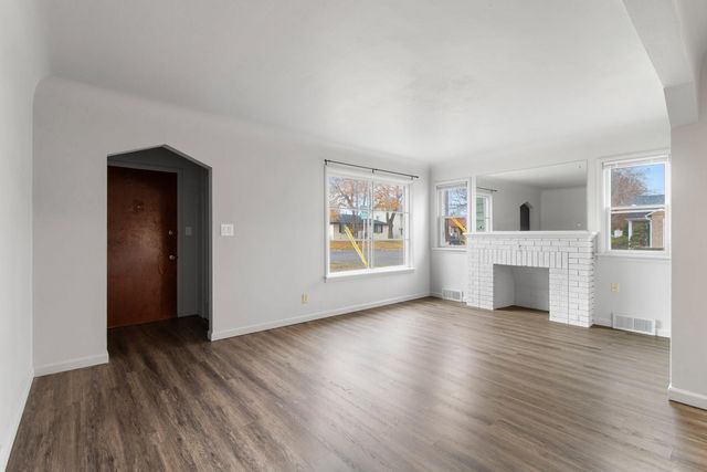 3928 N Cedar St, Spokane, WA 99205