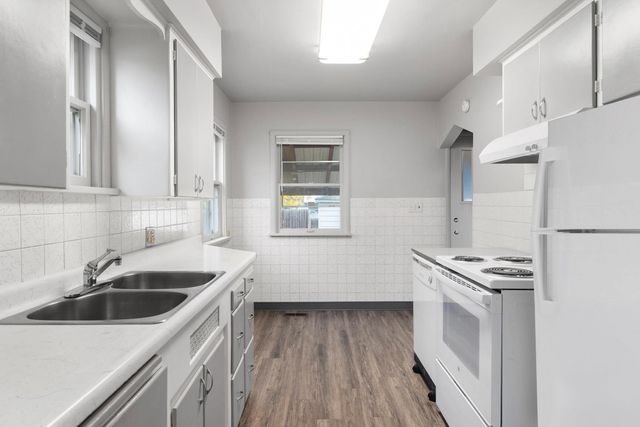 3928 N Cedar St, Spokane, WA 99205