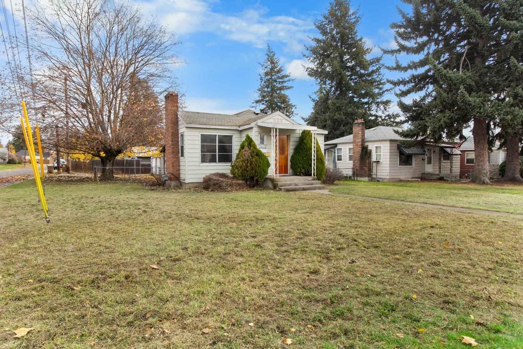 3928 N Cedar St, Spokane, WA 99205