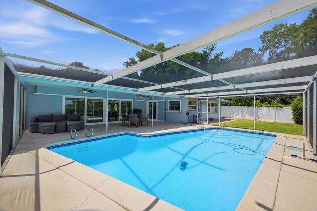 656 MEHLENBACHER ROAD, Belleair, FL 33756