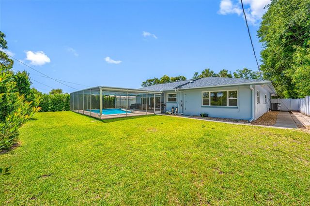 656 MEHLENBACHER ROAD, Belleair, FL 33756