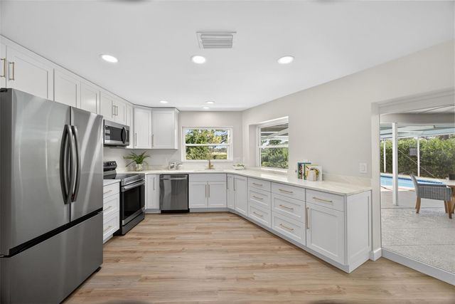 656 MEHLENBACHER ROAD, Belleair, FL 33756