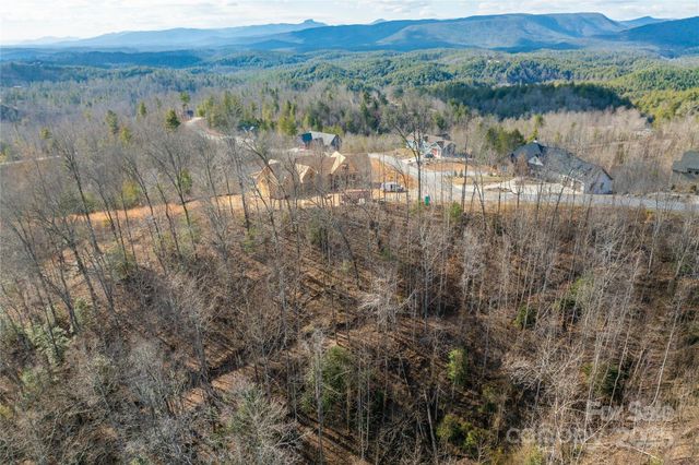 1030 River Club Ridge, Lenoir, NC 28645