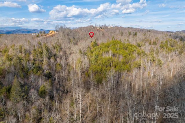 1030 River Club Ridge, Lenoir, NC 28645