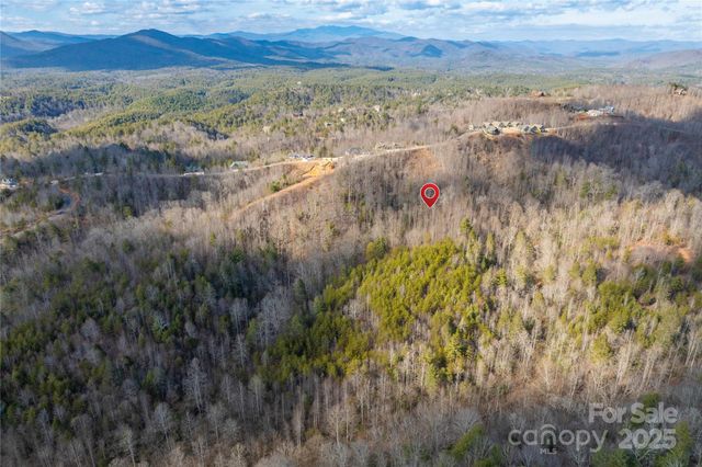1030 River Club Ridge, Lenoir, NC 28645