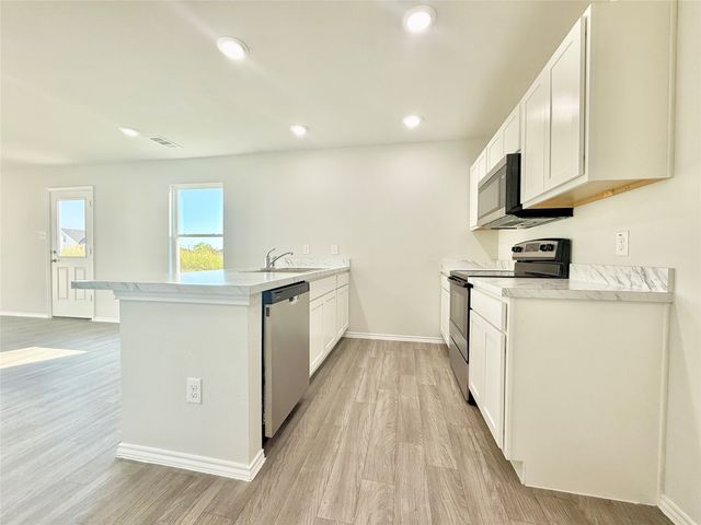 501 Sycamore Cove, Granbury, TX 76048
