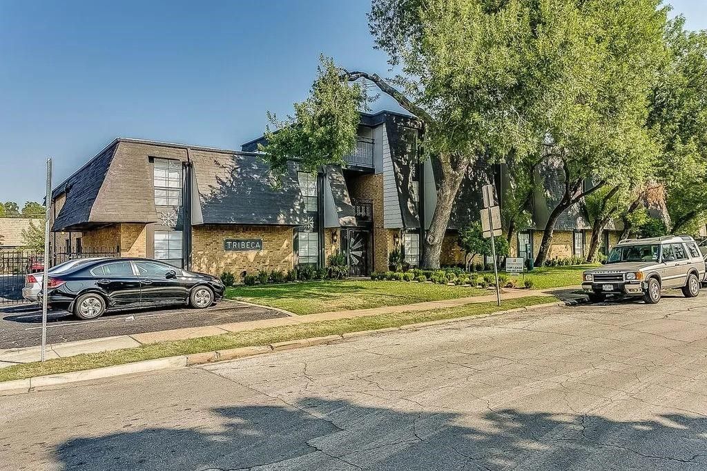 2805 Reagan Street 204, Dallas, TX 75219