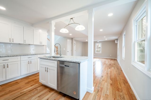 1 Wilcox Place, New Haven, CT 06513
