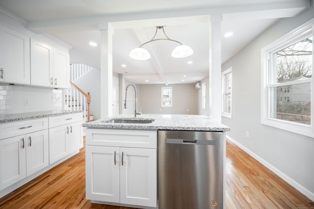 1 Wilcox Place, New Haven, CT 06513