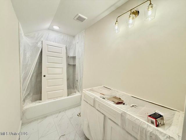 6529 Eastland Court, Southaven, MS 38672