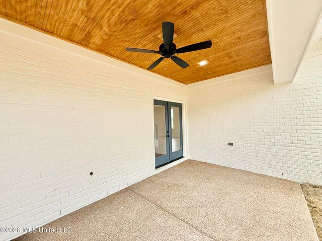 6529 Eastland Court, Southaven, MS 38672