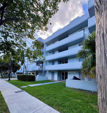 16518 NE 26th Avenue 304, North Miami Beach, FL 33160