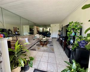 16518 NE 26th Avenue 304, North Miami Beach, FL 33160
