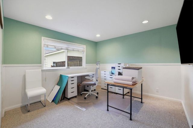 18762 Casa Blanca Lane, Saratoga, CA 95070