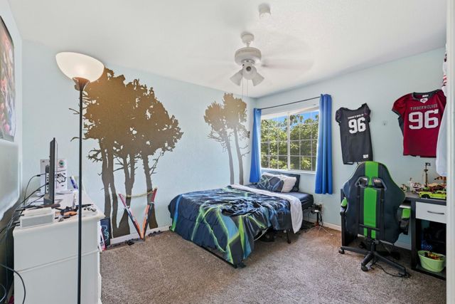 2217 Americana Dr, Roseville, CA 95747