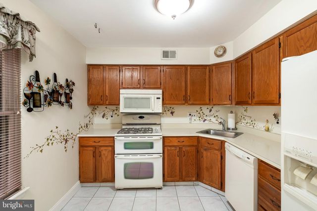 43 DEVON CT, Robbinsville, NJ 08691