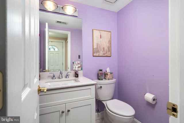 43 DEVON CT, Robbinsville, NJ 08691