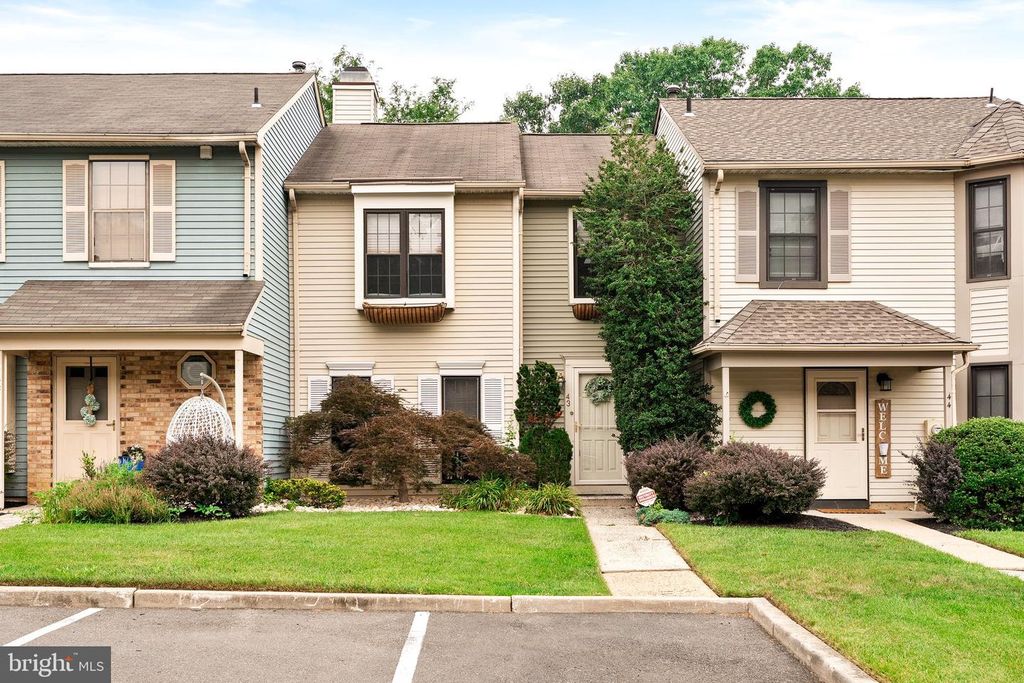 43 DEVON CT, Robbinsville, NJ 08691