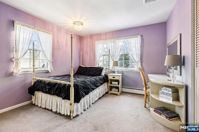 418 Pines Lake Drive, Wayne, NJ 07470