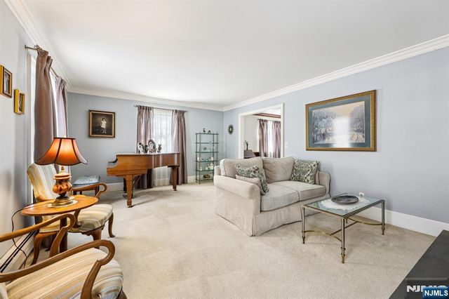 418 Pines Lake Drive, Wayne, NJ 07470