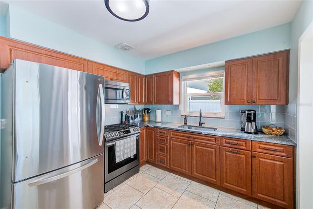 1859 NORTHVIEW ROAD, Largo, FL 33770