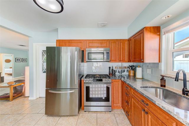 1859 NORTHVIEW ROAD, Largo, FL 33770