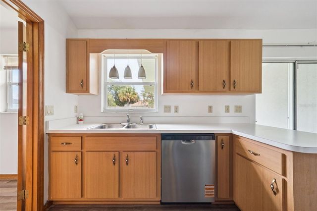 261 SE 61ST COURT, Ocala, FL 34472