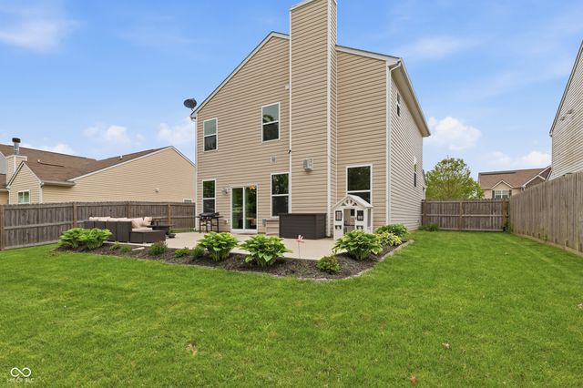 4018 Poplar Drive, Whitestown, IN 46075