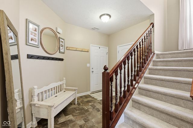 4018 Poplar Drive, Whitestown, IN 46075