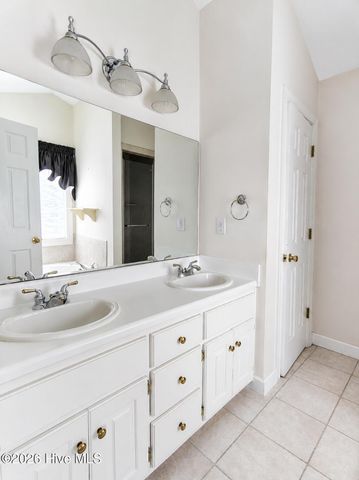 1532 Thayer Drive, Winterville, NC 28590