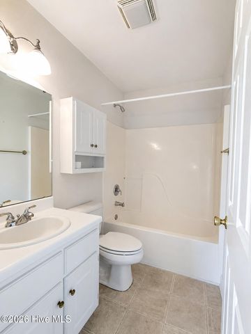 1532 Thayer Drive, Winterville, NC 28590