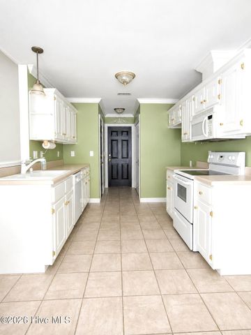 1532 Thayer Drive, Winterville, NC 28590