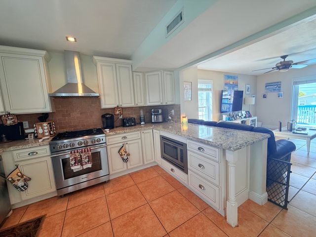 1313 Calder Road, Key Largo, FL 33037