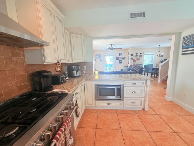1313 Calder Road, Key Largo, FL 33037