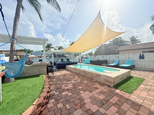 1313 Calder Road, Key Largo, FL 33037