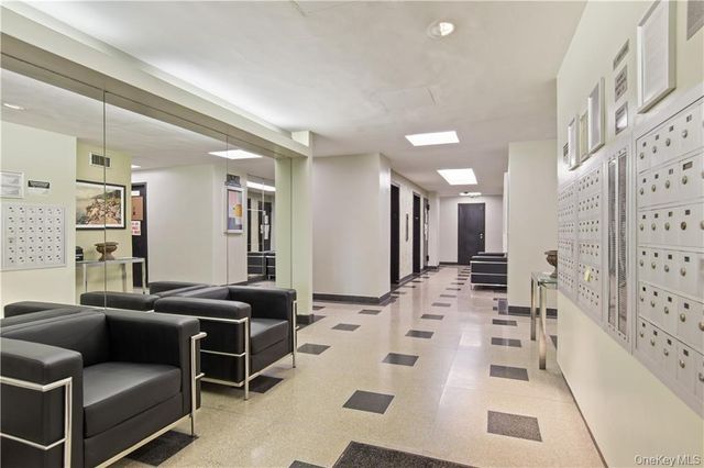 9 Fordham Hill Oval 1H, Bronx, NY 10468