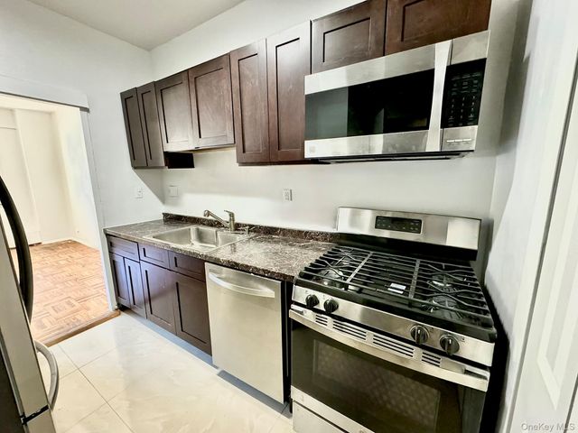 9 Fordham Hill Oval 1H, Bronx, NY 10468