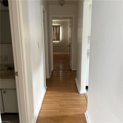 26 Hamlin CT, Lehigh Acres, FL 33936