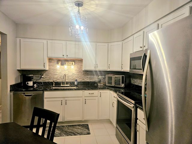 19645 Northridge Drive, Northville Twp, MI 48167