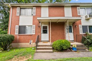 273 Queen Street APT 13F, Southington, CT 06489