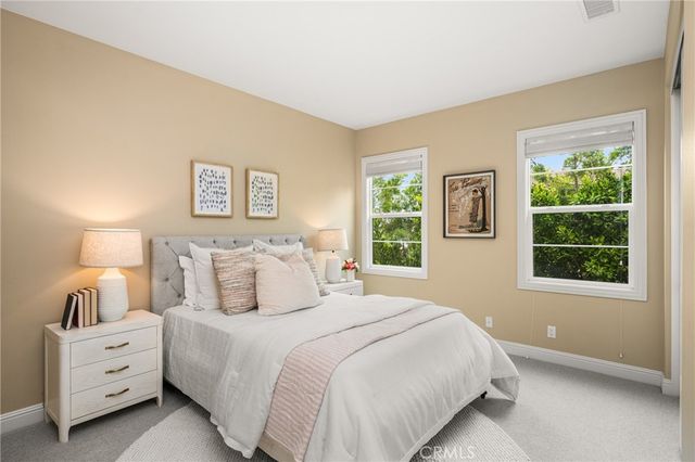 33 Sorrel, Lake Forest, CA 92630