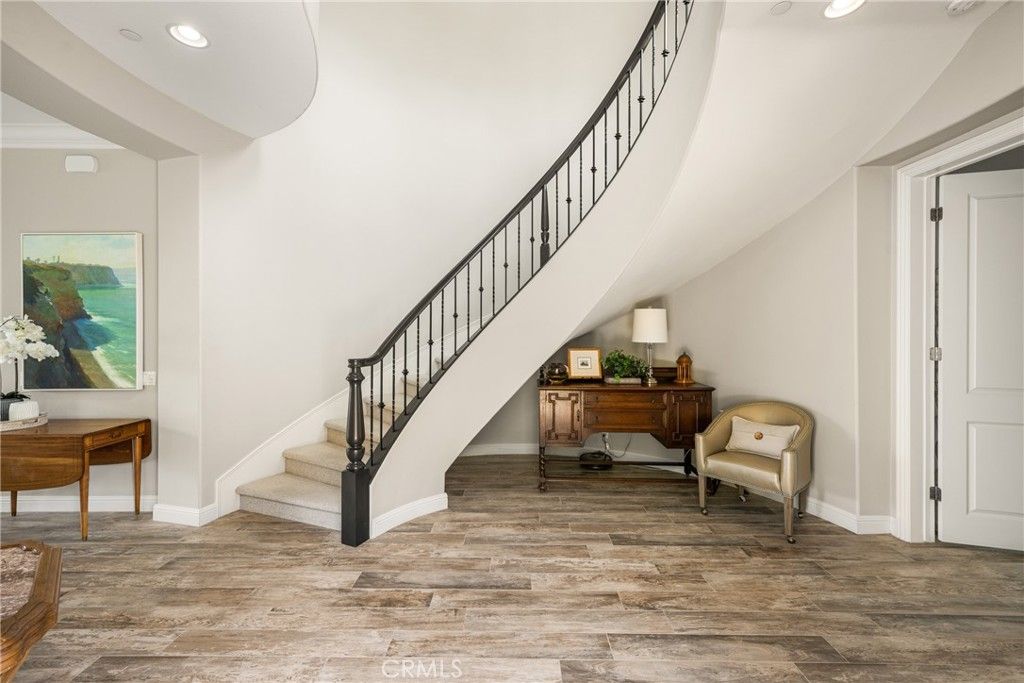 Image 11 of property listing at 33 Sorrel, Lake Forest, CA 92630