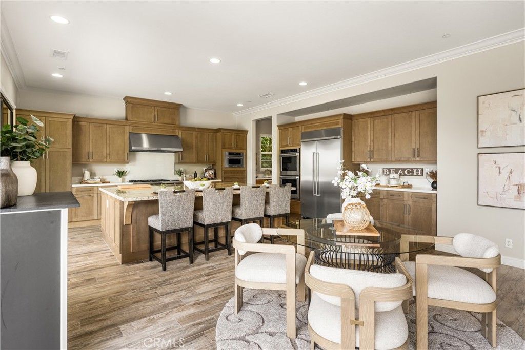 Image 18 of property listing at 33 Sorrel, Lake Forest, CA 92630