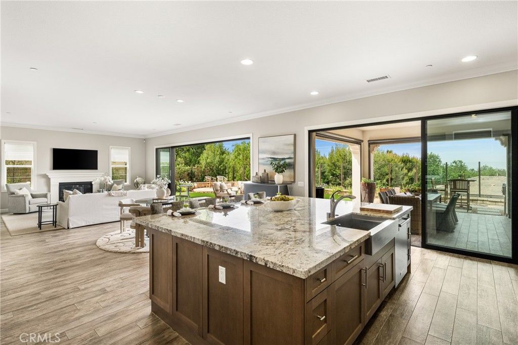 Image 22 of property listing at 33 Sorrel, Lake Forest, CA 92630