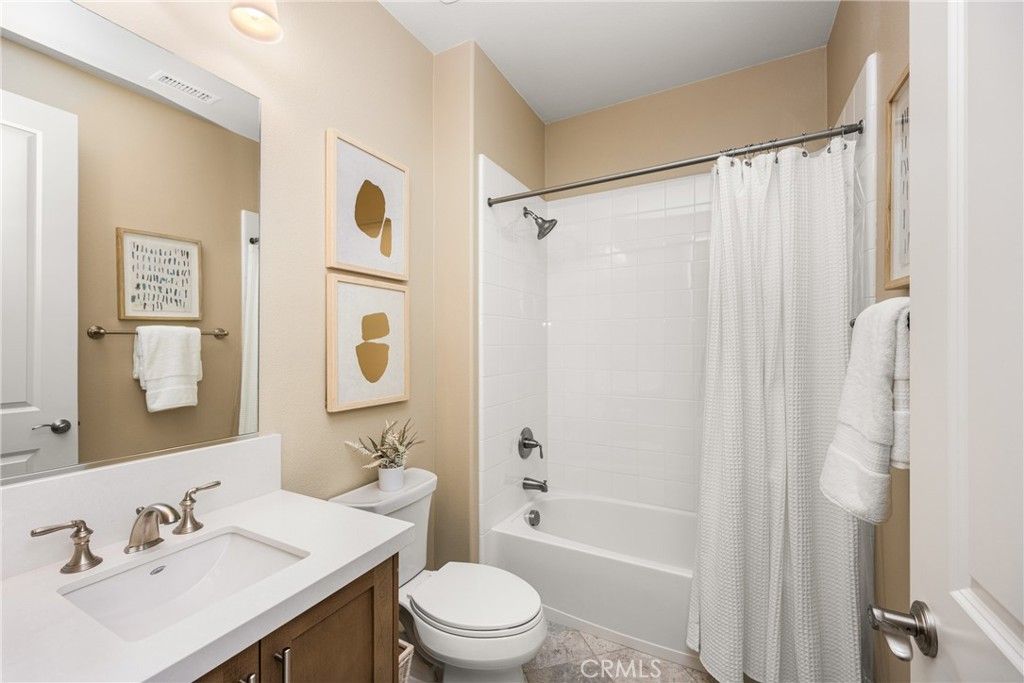 Image 35 of property listing at 33 Sorrel, Lake Forest, CA 92630