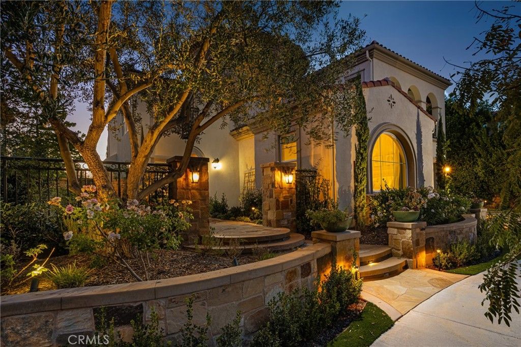 Image 5 of property listing at 33 Sorrel, Lake Forest, CA 92630