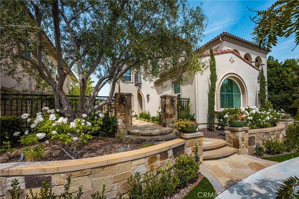 Image 6 of property listing at 33 Sorrel, Lake Forest, CA 92630