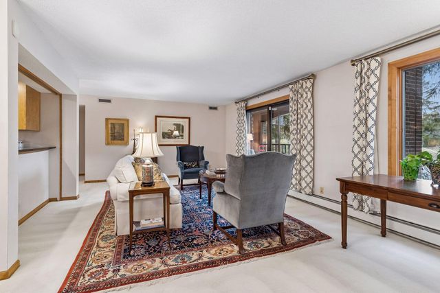 8430 Pennsylvania Road 113, Bloomington, MN 55438